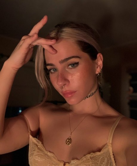 Nagie wyciekłe zdjęcie OnlyFans od Hellraiserbonnie