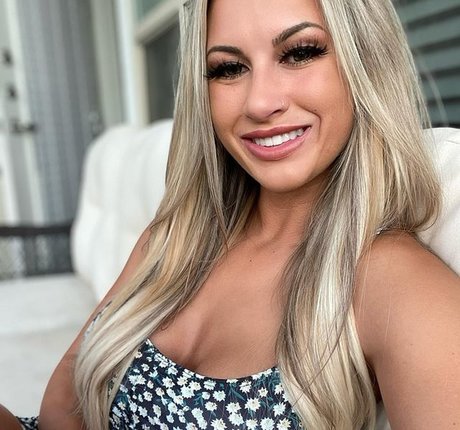 Nagie wyciekłe zdjęcie OnlyFans od Kayla Lynne Hilton