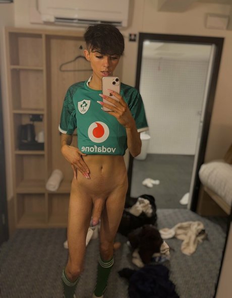 Nagie wyciekłe zdjęcie OnlyFans od Dolladills
