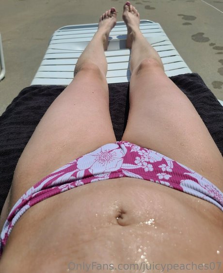 Nagie wyciekłe zdjęcie OnlyFans od Juicypeaches07