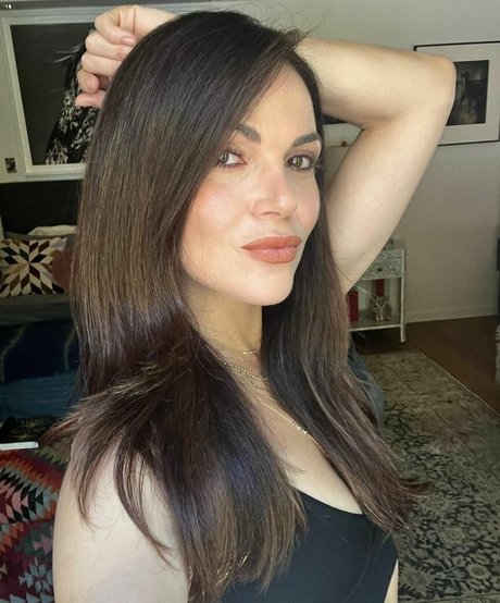 Nagie wyciekłe zdjęcie OnlyFans od Lana Parilla