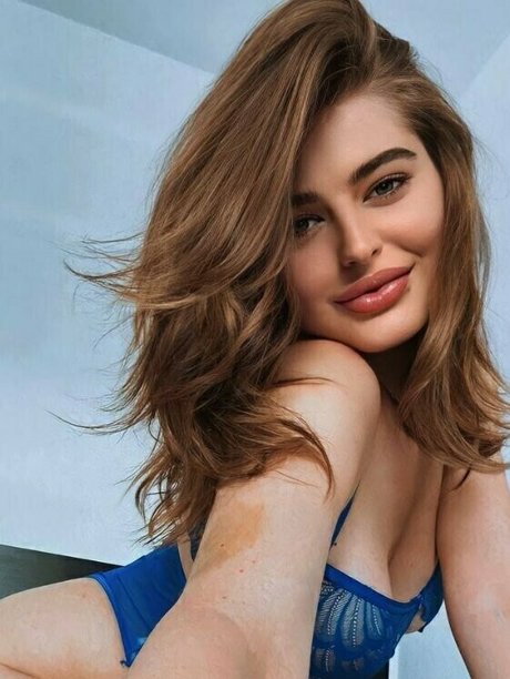 Cheryl_thicc_blossom