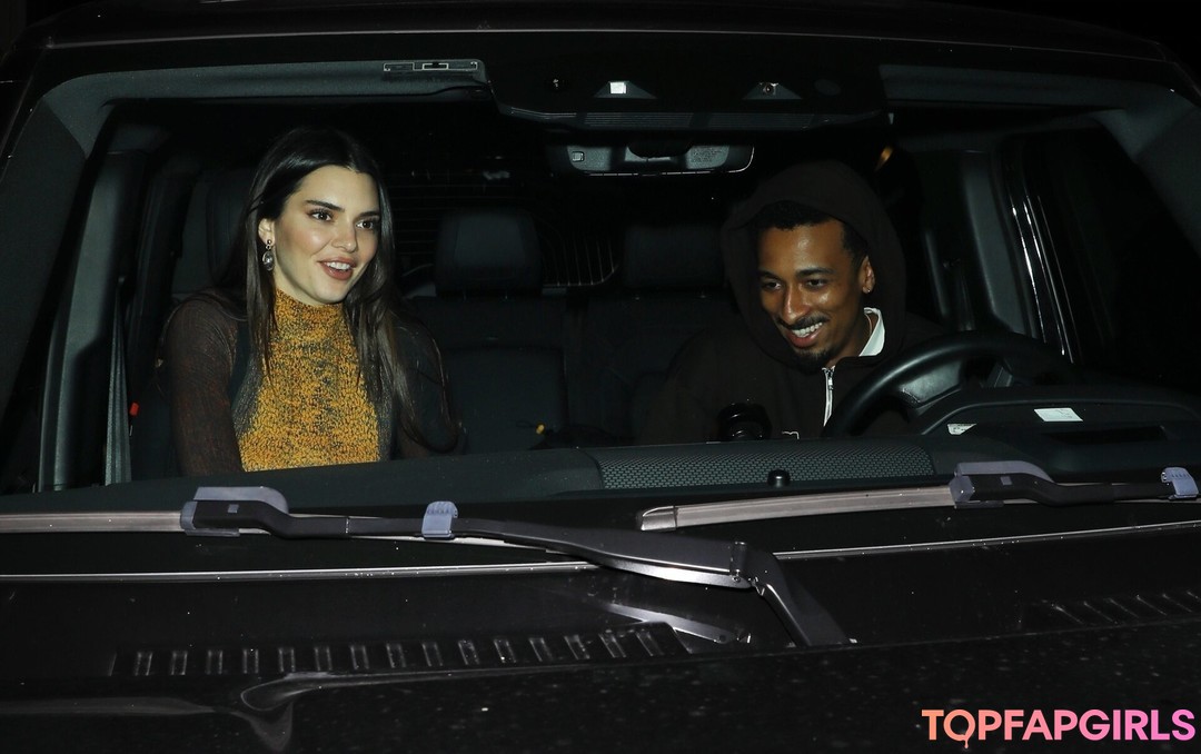 Nagie wyciekłe zdjęcie OnlyFans od Kendall Jenner #1411