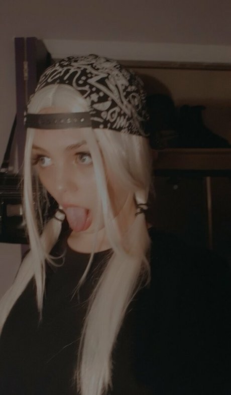 Nagie wyciekłe zdjęcie OnlyFans od Lewdology