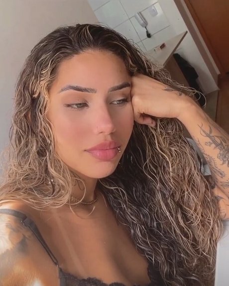 Muito Linda