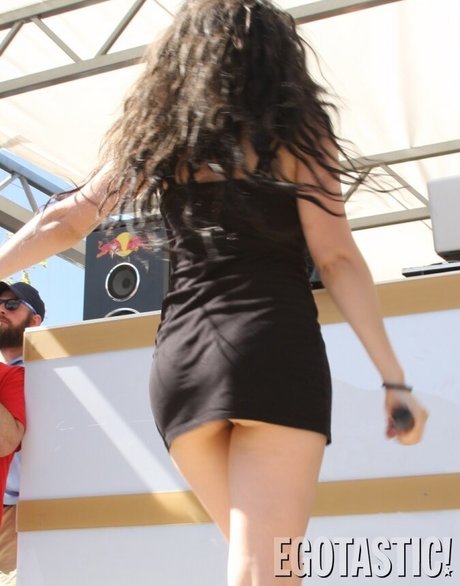 Nagie wyciekłe zdjęcie OnlyFans od Charli Xcx