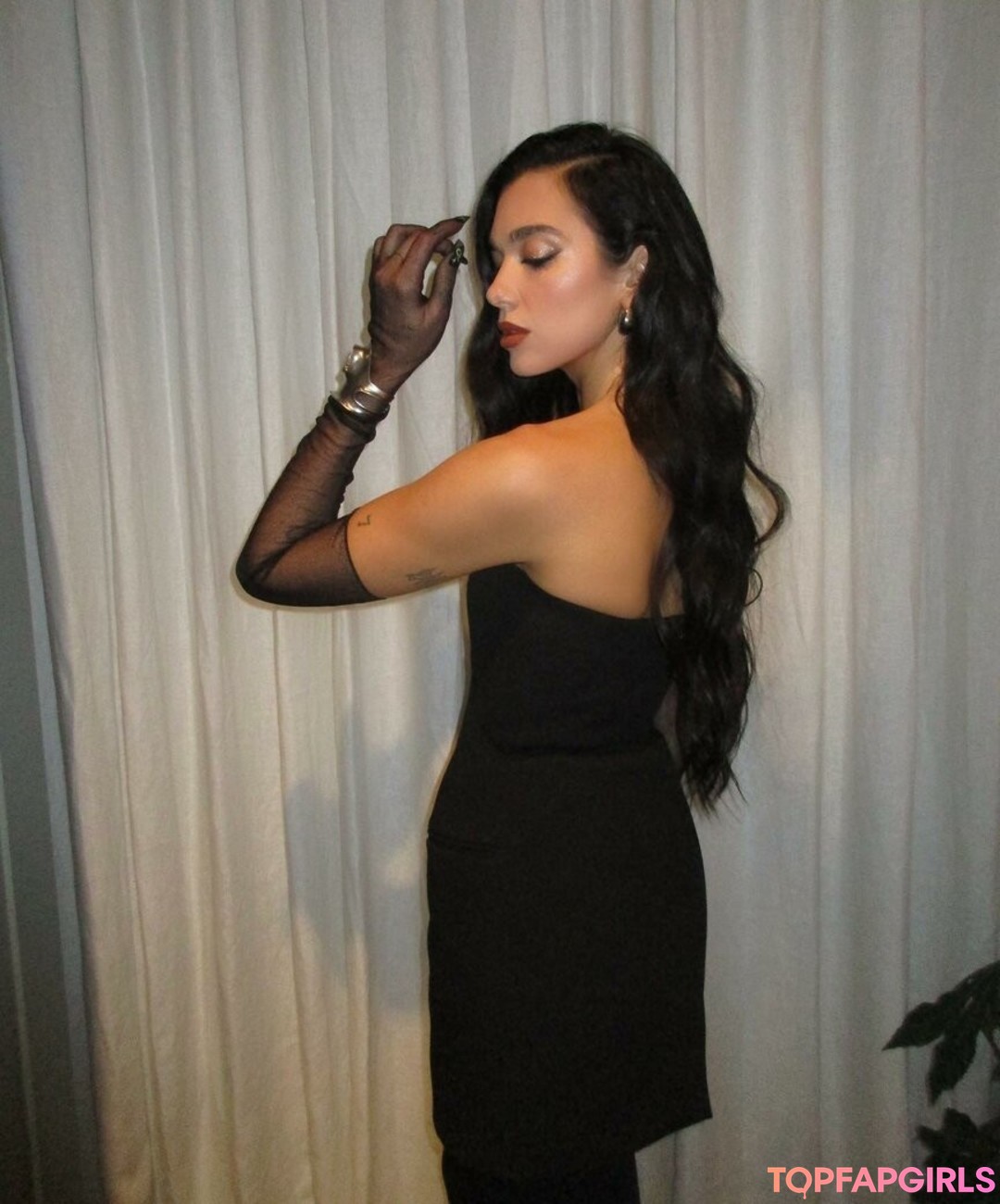 Nagie wyciekłe zdjęcie OnlyFans od Dua Lipa #1420