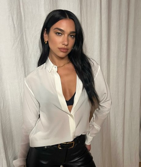 Dua Lipa
