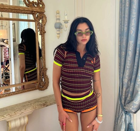 Dua Lipa