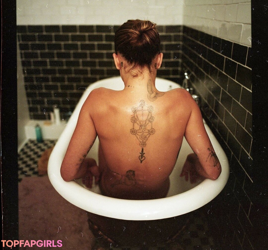 Nagie wyciekłe zdjęcie OnlyFans od Rita Ora #1697