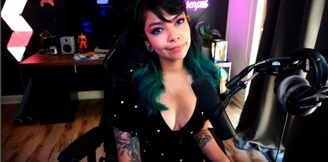 Nagie wyciekłe zdjęcie OnlyFans od Aileen Senpai