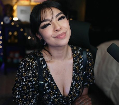 Nagie wyciekłe zdjęcie OnlyFans od Aileen Senpai