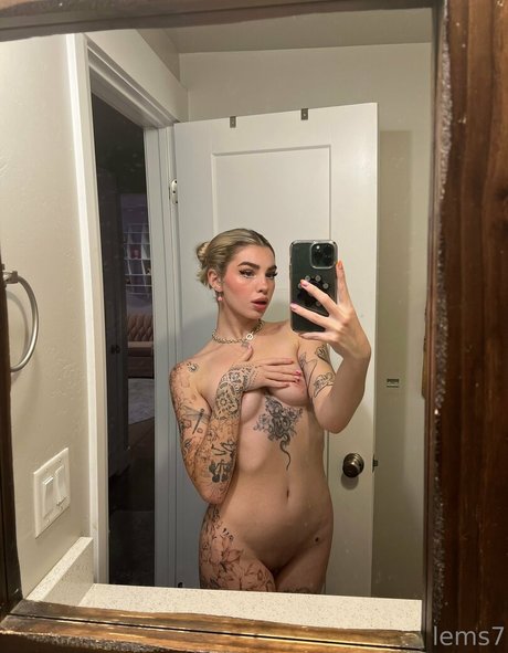 Nagie wyciekłe zdjęcie OnlyFans od Lems7free