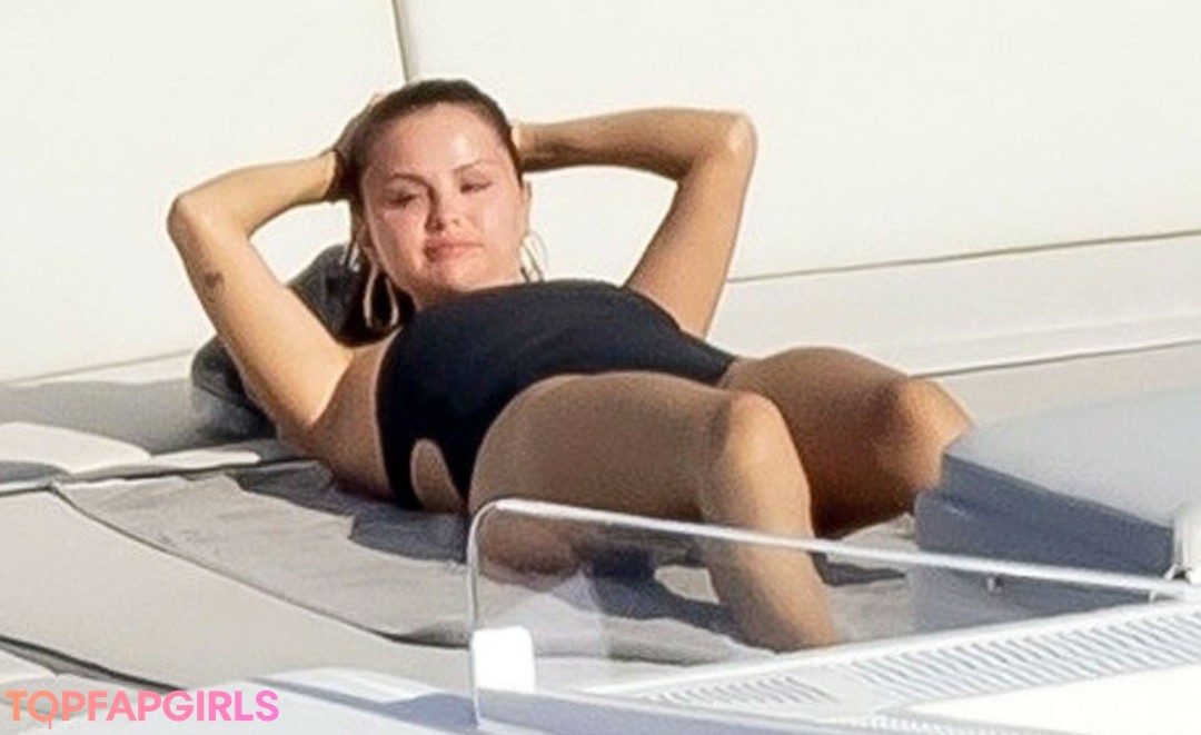 Nagie wyciekłe zdjęcie OnlyFans od Selena Gomez #1162