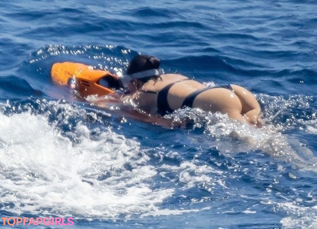Nagie wyciekłe zdjęcie OnlyFans od Selena Gomez #1202