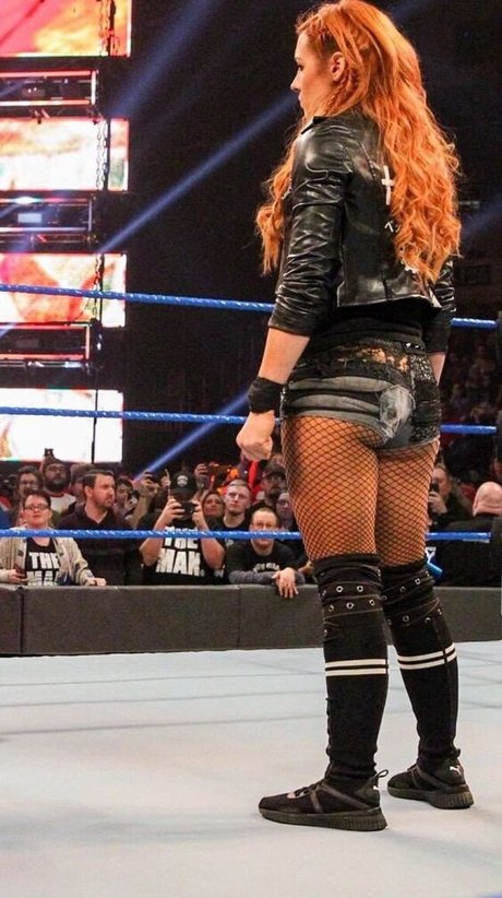 Nagie wyciekłe zdjęcie OnlyFans od Becky Lynch