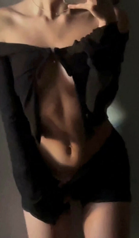 Nagie wyciekłe zdjęcie OnlyFans od Sanymaaa