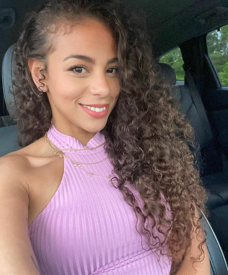 Samantha Irvin