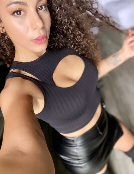 Nagie wyciekłe zdjęcie OnlyFans od Samantha Irvin