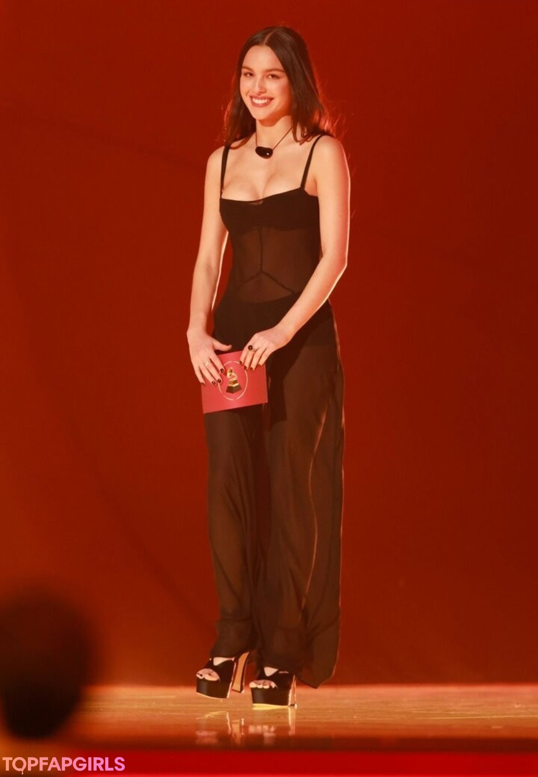 Nagie wyciekłe zdjęcie OnlyFans od Olivia Rodrigo #1007