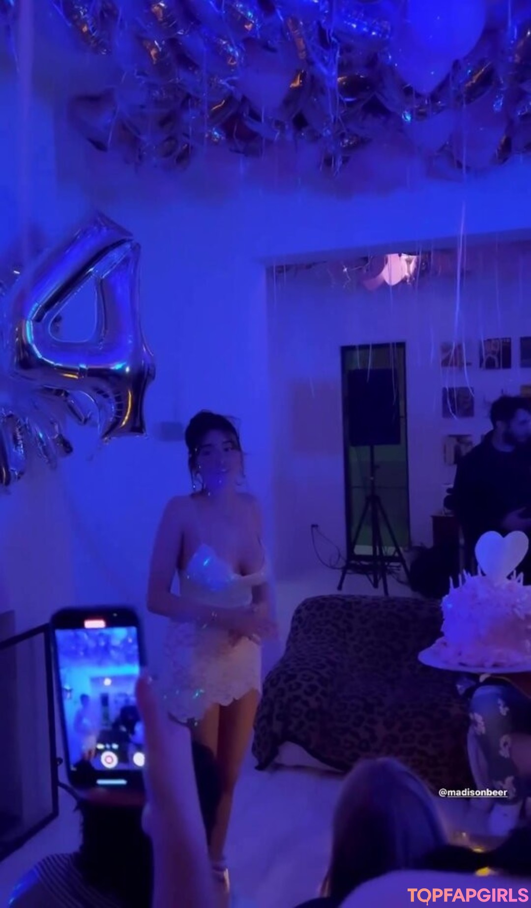 Nagie wyciekłe zdjęcie OnlyFans od Madison Beer #1681