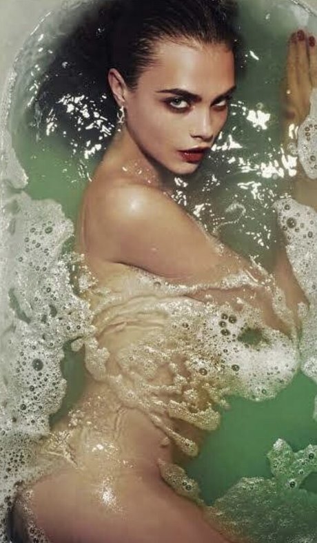 Cara Delevingne