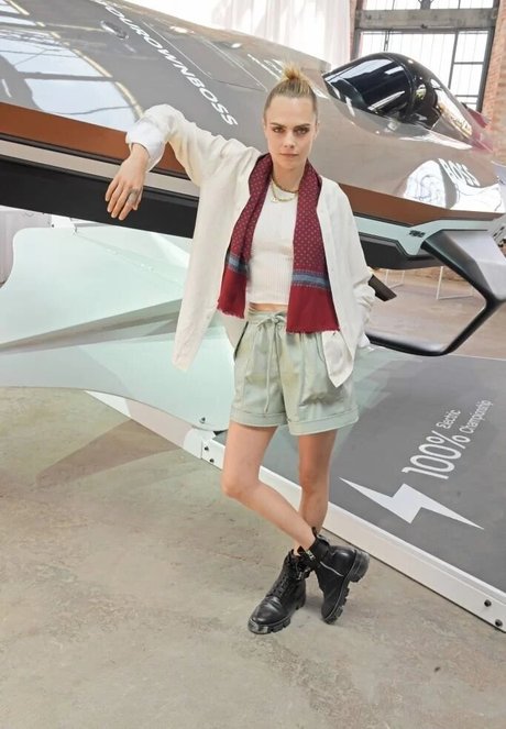 Nagie wyciekłe zdjęcie OnlyFans od Cara Delevingne