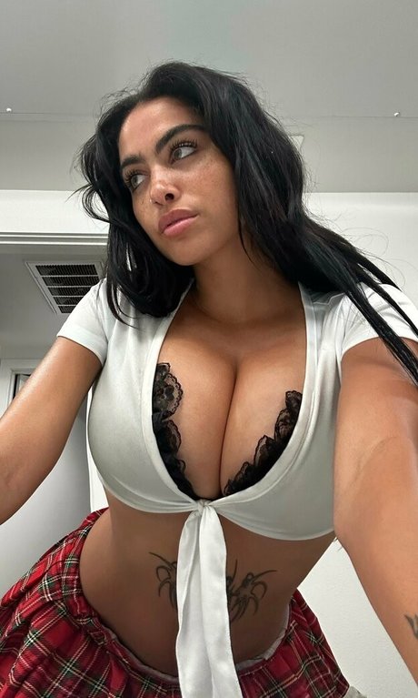 Nagie wyciekłe zdjęcie OnlyFans od Thecaligirl