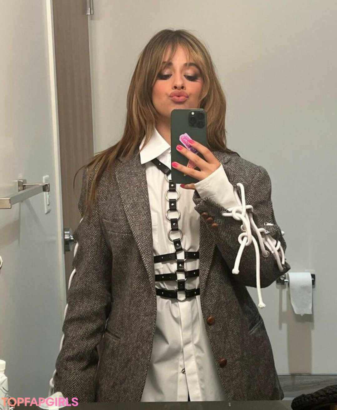 Nagie wyciekłe zdjęcie OnlyFans od Camila Cabello #1061