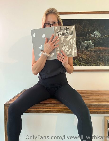 Nagie wyciekłe zdjęcie OnlyFans od Livewellwithkate
