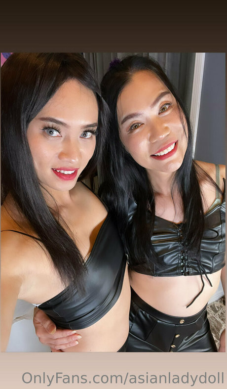 Nagie wyciekłe zdjęcie OnlyFans od Asianladydoll