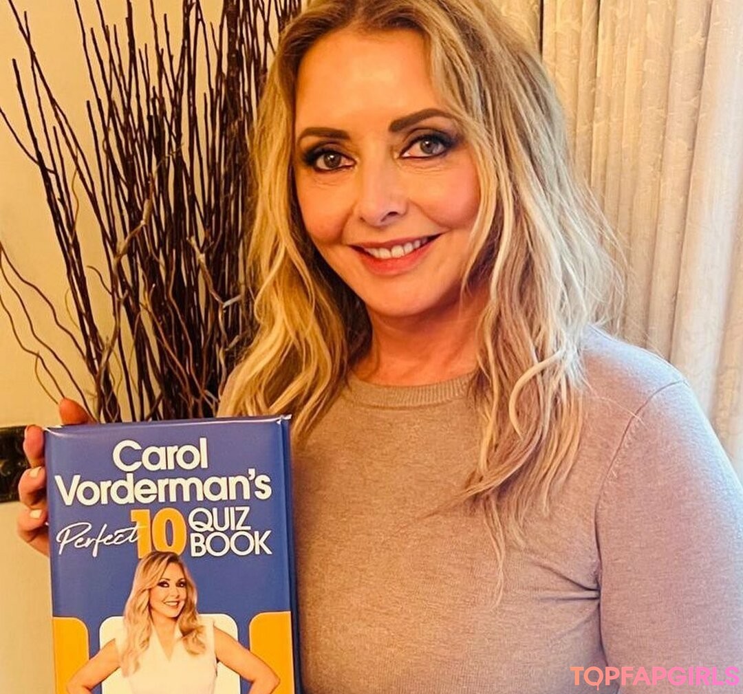 Nagie wyciekłe zdjęcie OnlyFans od Carol Vorderman #1121