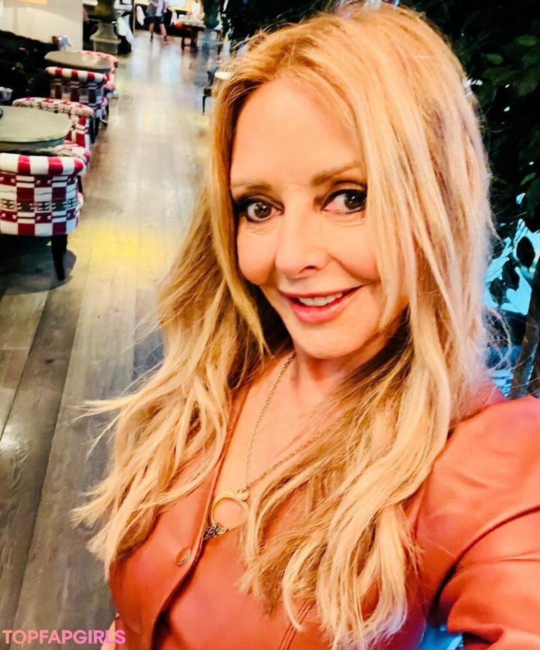 Nagie wyciekłe zdjęcie OnlyFans od Carol Vorderman #1187