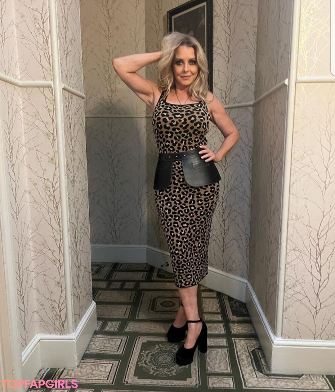 Nagie wyciekłe zdjęcie OnlyFans od Carol Vorderman #1198