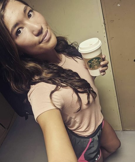 Nagie wyciekłe zdjęcie OnlyFans od Sylvia Morton