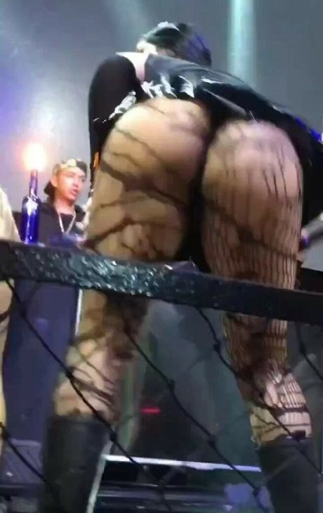 Nagie wyciekłe zdjęcie OnlyFans od Mc Bella Angel