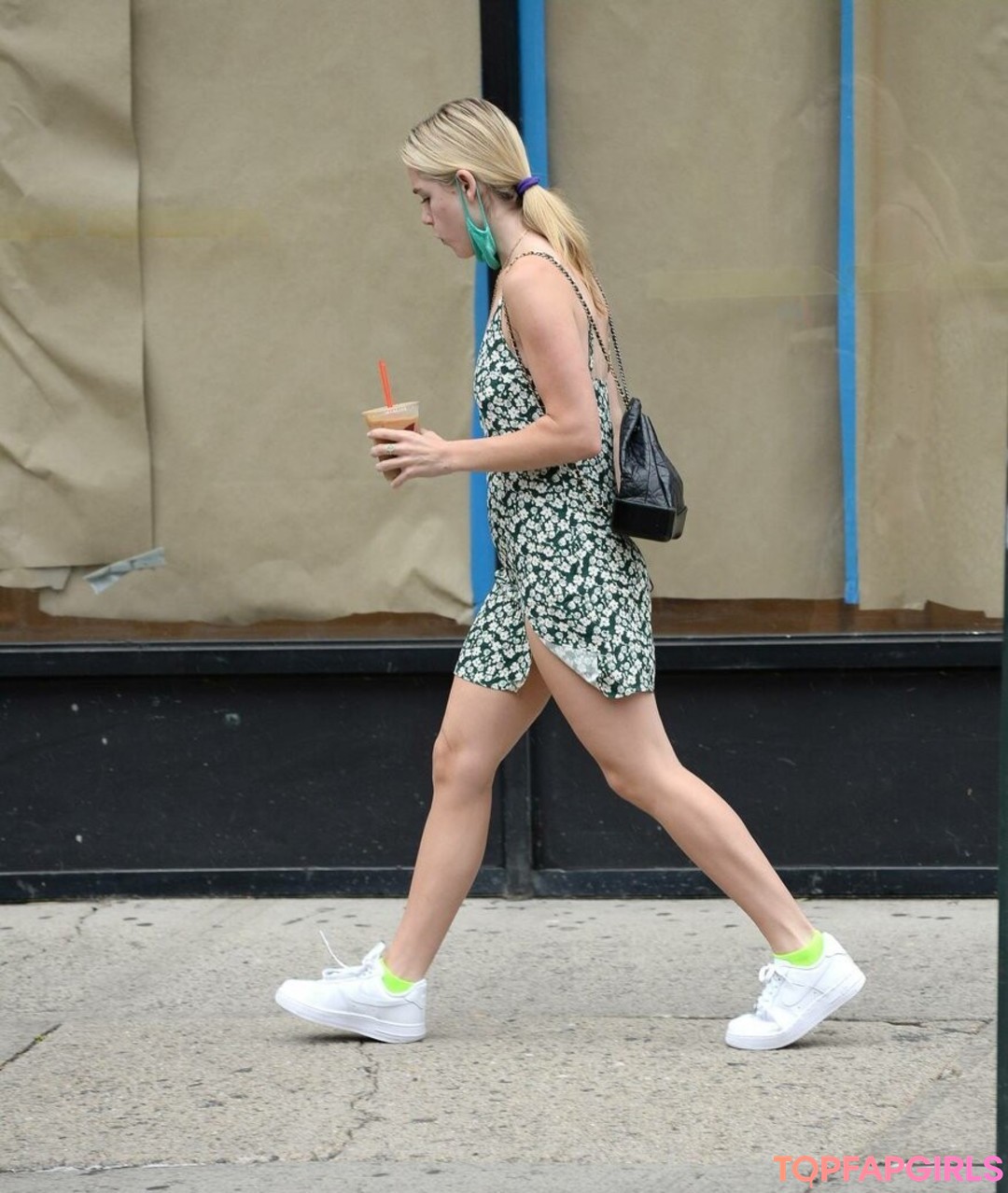 Nagie wyciekłe zdjęcie OnlyFans od Kiernan Shipka #1065