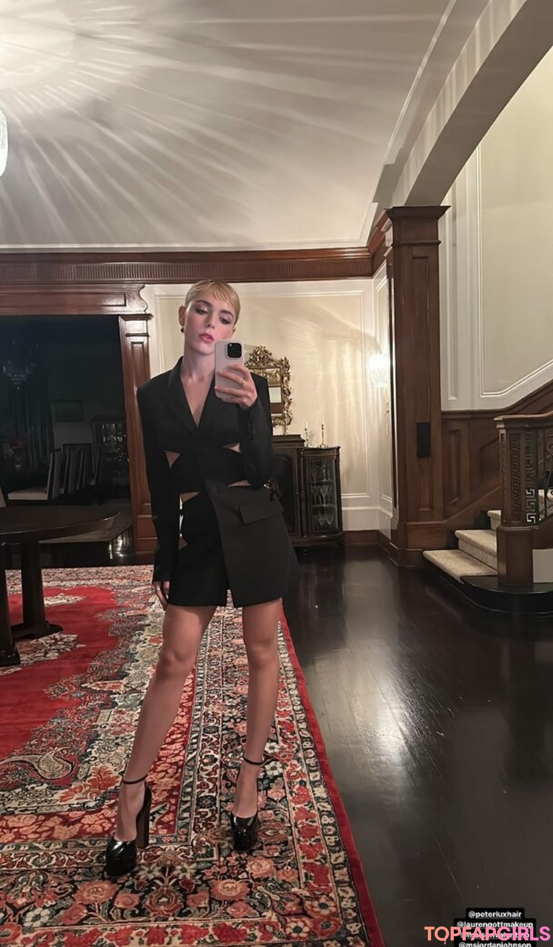 Nagie wyciekłe zdjęcie OnlyFans od Kiernan Shipka #1141