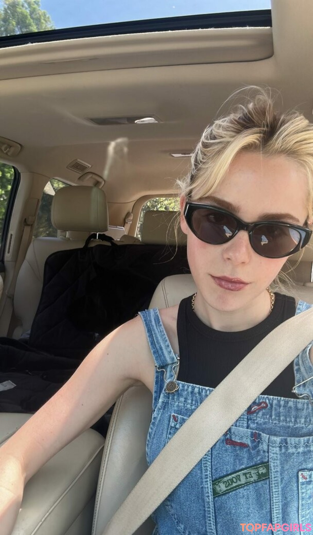 Nagie wyciekłe zdjęcie OnlyFans od Kiernan Shipka #1192