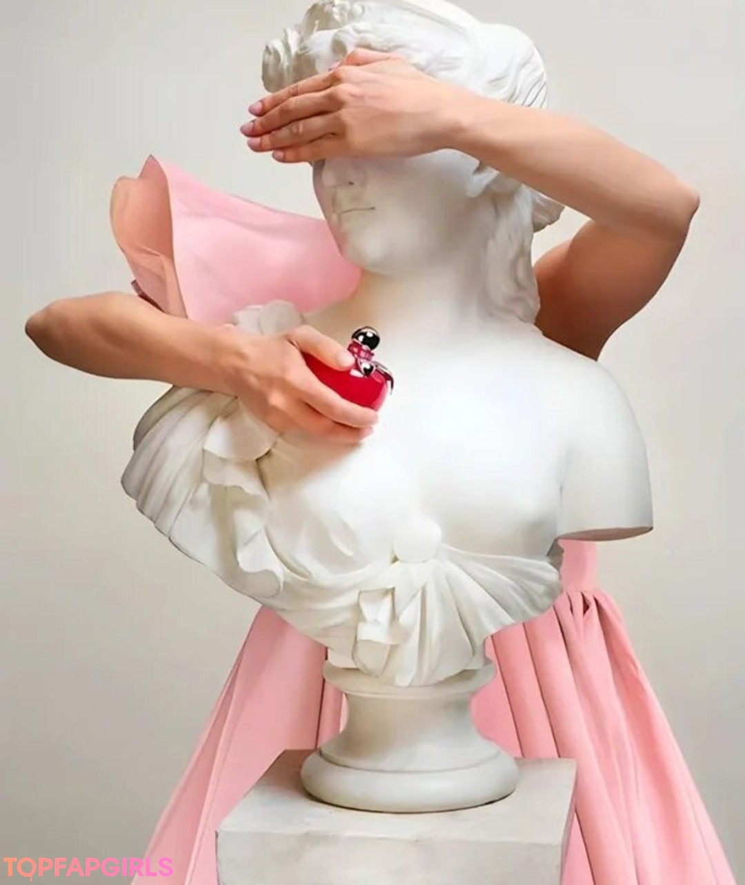 Nagie wyciekłe zdjęcie OnlyFans od Kiernan Shipka #1359