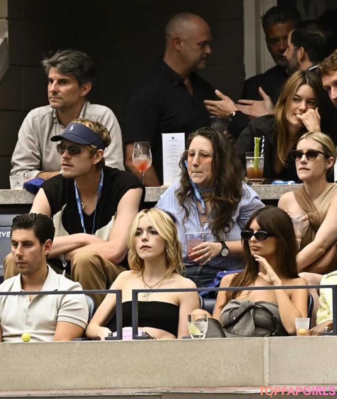 Nagie wyciekłe zdjęcie OnlyFans od Kiernan Shipka #1584