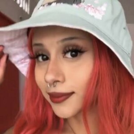 Nagie wyciekłe zdjęcie OnlyFans od Kitt3nluvrr