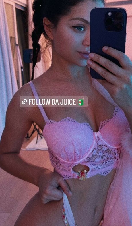 Nagie wyciekłe zdjęcie OnlyFans od Miranowhere