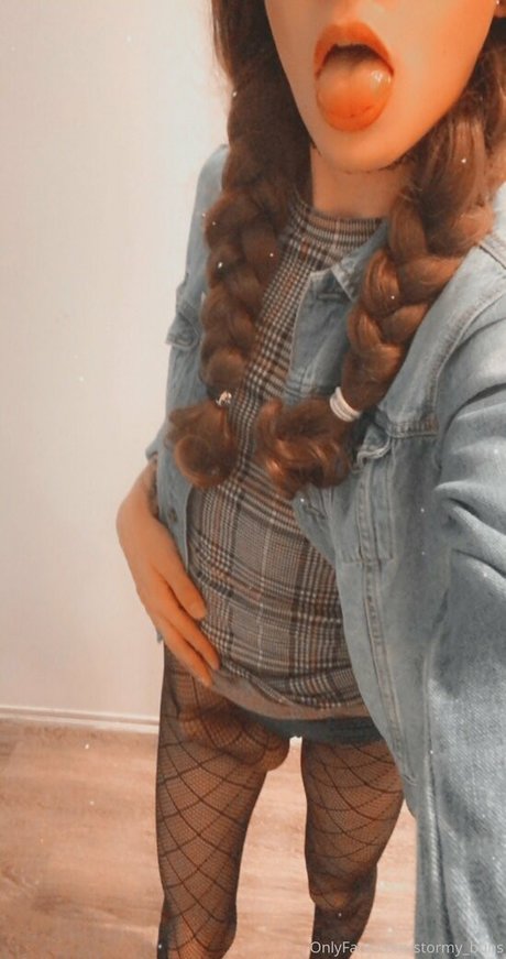 Stormy_buns