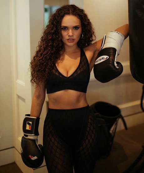 Nagie wyciekłe zdjęcie OnlyFans od Madison Pettis