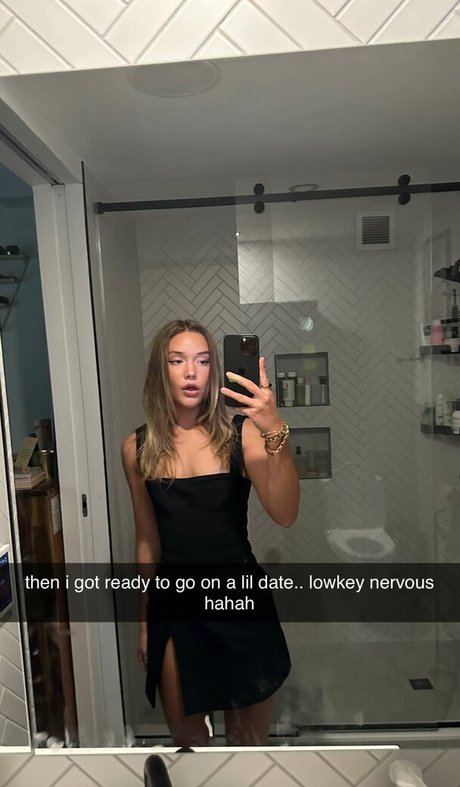 Nagie wyciekłe zdjęcie OnlyFans od Olivia Ponton