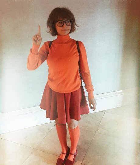 Milana Vayntrub