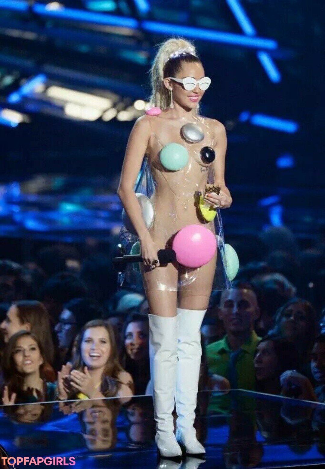 Nagie wyciekłe zdjęcie OnlyFans od Miley Cyrus #1218
