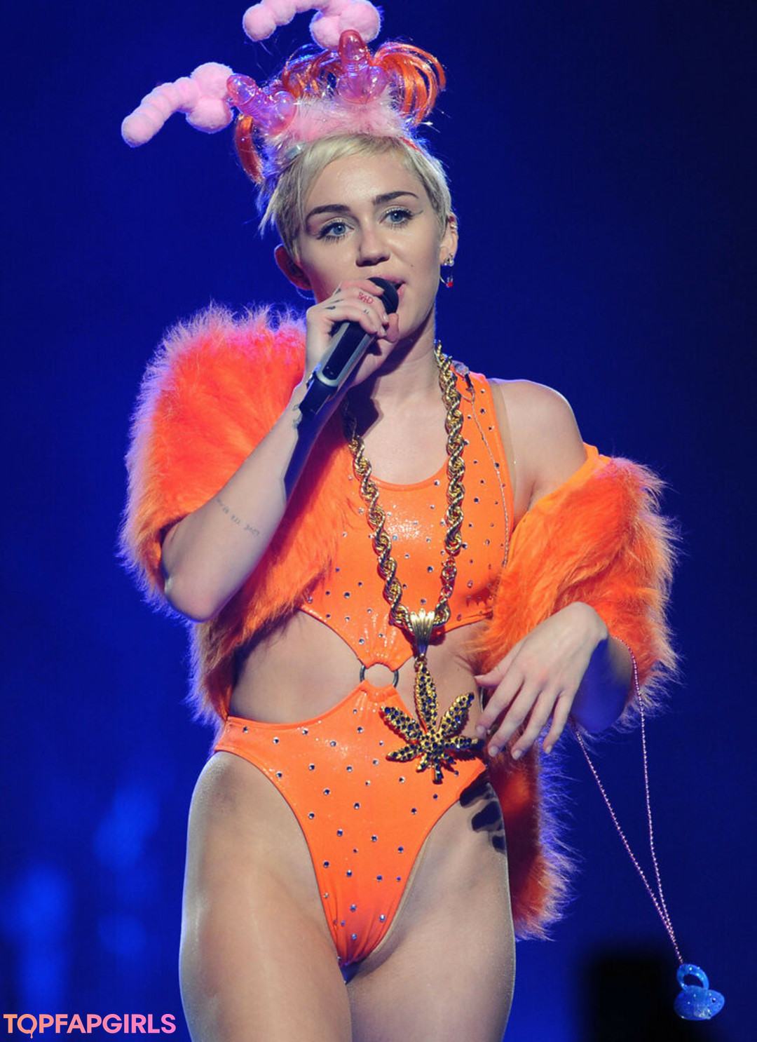 Nagie wyciekłe zdjęcie OnlyFans od Miley Cyrus #1271