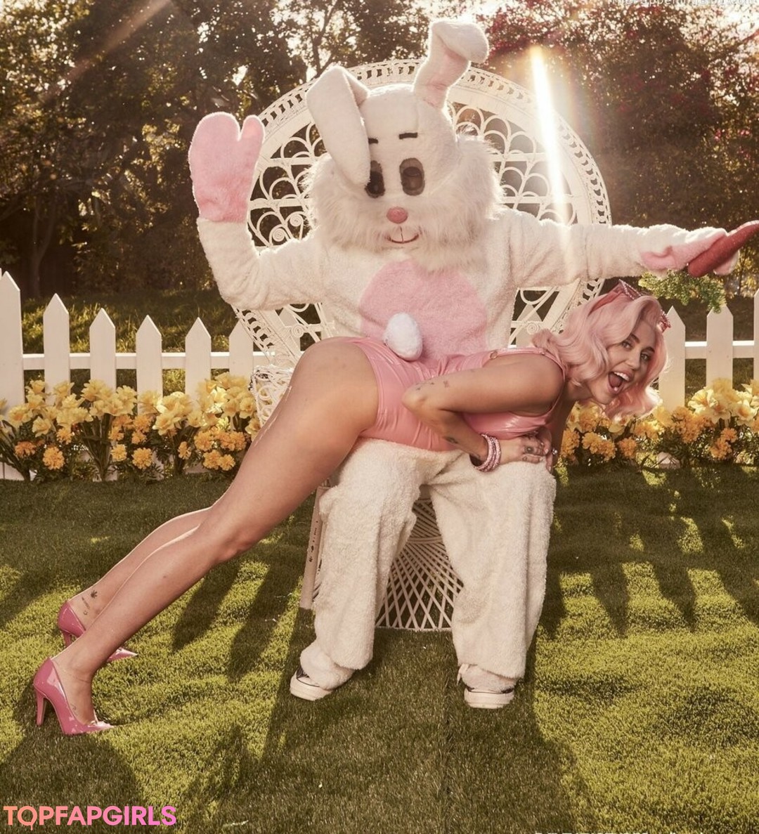 Nagie wyciekłe zdjęcie OnlyFans od Miley Cyrus #1806